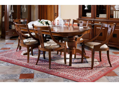 Ruokailuryhmä 4 tuolia klassinen 5 osaa.