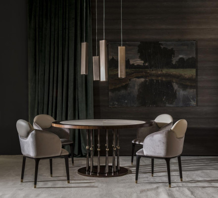 Italialainen barokkityylinen pyöreä ruokapöytä