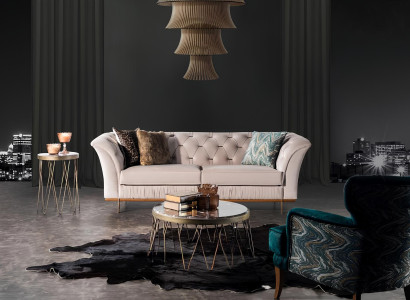 Ylellinen sohva ja nojatuoli mukavaan huoneeseen modernista materiaalista