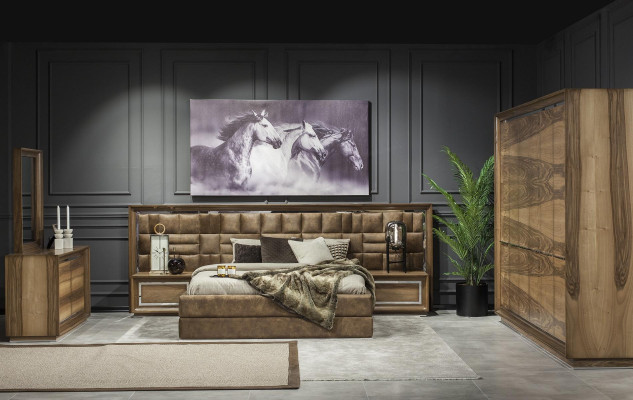 Täydellinen makuuhuoneen kalustesarja, jossa on kaappi, yöpöydät ja sänky 5 osassa.