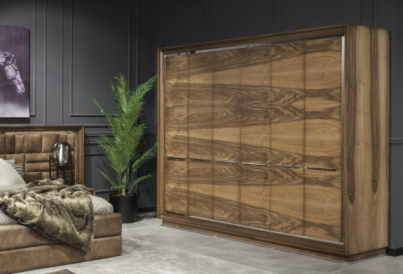 Luksuskaappi, 277 cm, 6 ovea ja suuri säilytystila