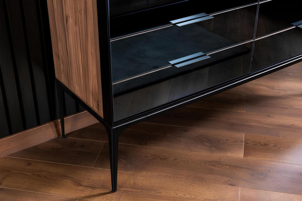 Makuuhuoneen huonekalusarja Täydellinen setti Musta sänky Kaappi Yöpöytä 8 osaa