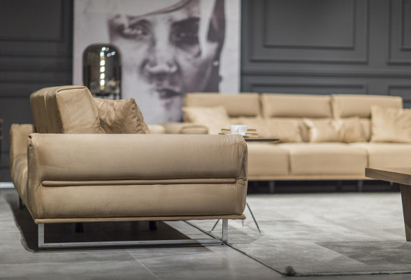 Rentoutumiseen tarkoitettu nojatuoli, yksittäinen nojatuoli, klubinojatuoli