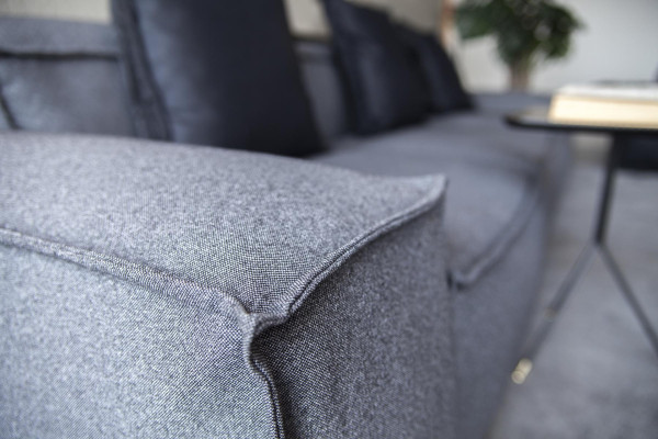 Mukava sohva 300 cm suuri pehmustettu sohva