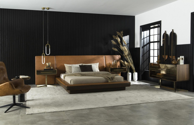 Ruskea keinonahkainen sänky modernilla ja ylellisellä tyylillä, mukava huone