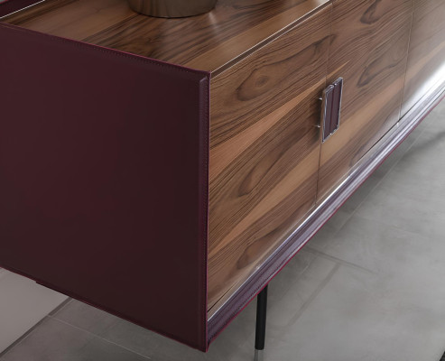 Ruskea ruokailuhuoneen kalustesarja pöytä tuolit kaappi