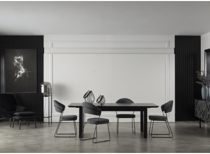 Ruokailuryhmä, jossa pöytä ja 4 verhoiltua tuolia, 5 osaa