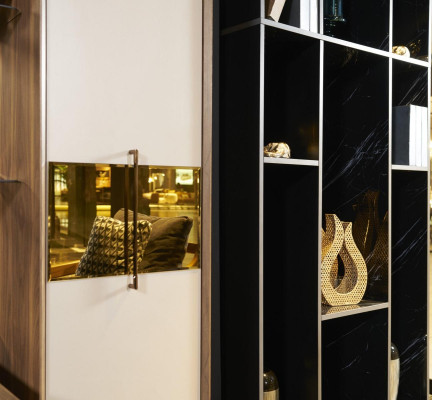 Moderni ylellinen vaatekoukku makuuhuoneen kalustetyylissä