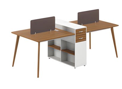 Moderni puupöytä, jossa on hylly ja yksinkertainen jakaja toimistoon