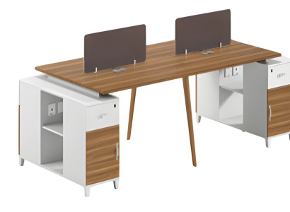 Monitoiminen toimistopöytä