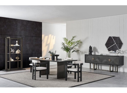 Tyylikäs ruskea puinen ruokapöytä, jossa on 4 tuolia ja konsoli