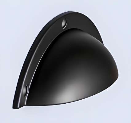 Kenkäkaappi, jossa on avautuvat ovet