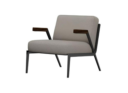 Moderni ja mukava nojatuoli olohuoneeseen