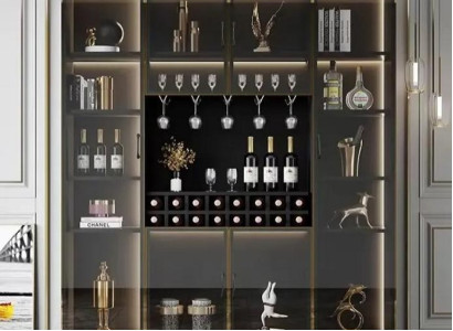 Tyylikäs musta viinikaappi kaksialueisella lämpötilansäätimellä