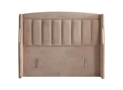 Tyylikäs puusänky tekstiili- ja puumadrassilla