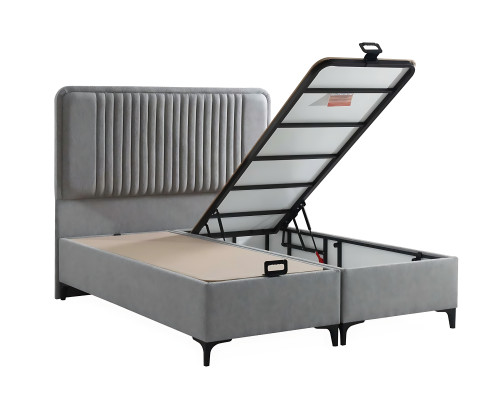 Tyylikäs harmaa sänky tekstiili- ja puupatjalla