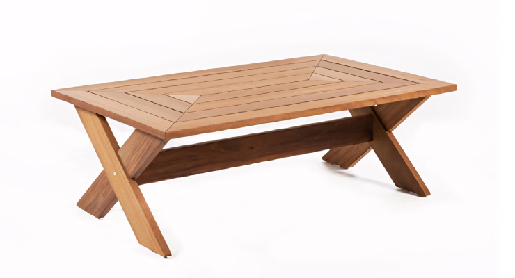 Yksinkertainen matala pöytä, maksimaalinen mukavuus