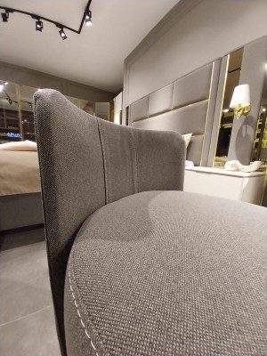 Sohvan muotoilu Kolmen hengen sohva Tyyny 3-paikkainen sohva Huonekalut Beige Kangassohvat