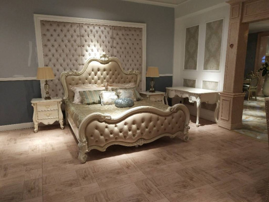Luxus Chesterfield-sänky Kuninkaallinen nahkasänky Palatsihotelli Parisänky