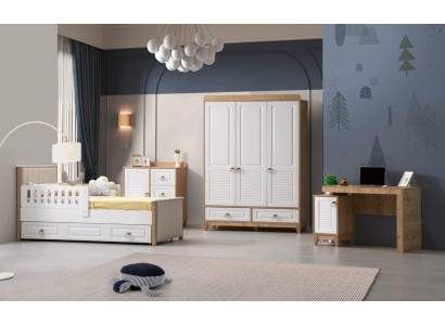 Ylellinen lastenhuoneettova sisältää sängyn, kaapin, lipaston, pöydän, 4 osaa.