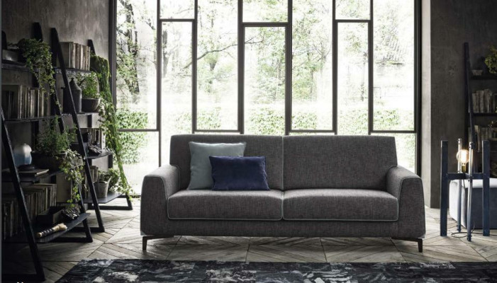 Design Grau 3-paikkainen soifa Moderni kangassofa Pehmuste sofat Luxus alfitalia