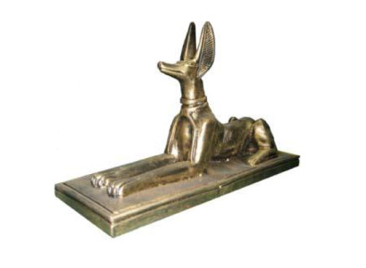 Egyptiläinen muovinen Anubis-sakaalin hahmo, suuri kuoleman jumala, koriste 23 cm