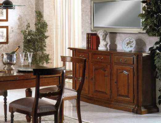 Kommode Tarjoilupöytä Sideboard Ruskea Puu Kiinteä Kaappi Huonekalut Kommodot Sideboardit
