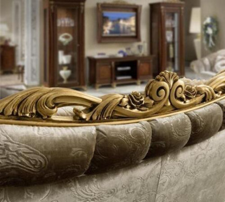 Beige Chesterfield-vuodesohva makuuhuone yöpöydät luksuskalusteet