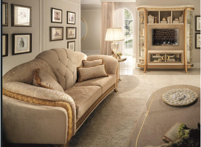 Dreisitzer-sohva Tyynyily Design-sofa Klassinen Istuinsofa Huonekalut 3-paikkainen Uusi