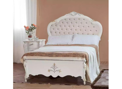 Malli Bett 120x200cm Chesterfield puusänky Sängyt Hotellihuone Avio