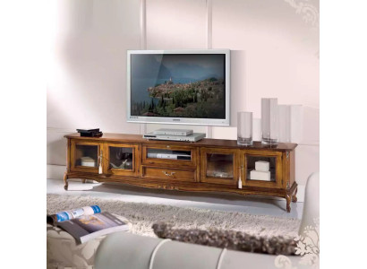 Ylellinen puinen TV-taso klassisessa tyyliä