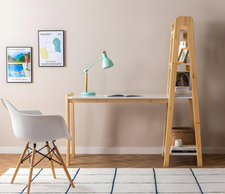 Kompakti valkoinen tietokonepöytä Luksuskirjoituspöytä Designer-huonekalut