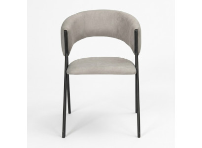 Vaaleanharmaa ruokailutuolin istuin, designverhoilu, metallirunko, yksistuttava