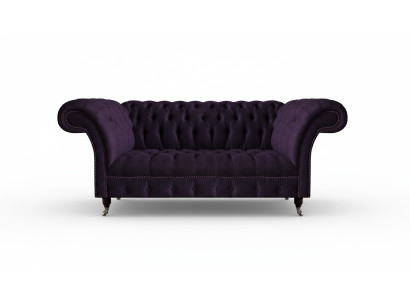 Ylellinen kolmipaikkainen sohva lila verhoilu olohuoneen Chesterfield