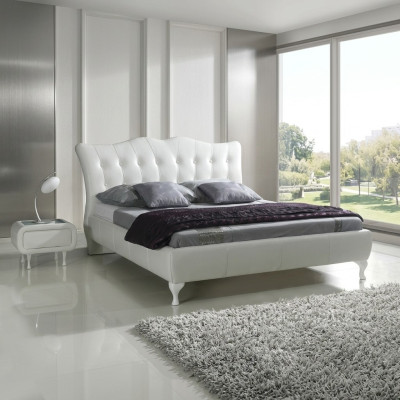 Bett Chesterfield - Tyynyvetoisen sängyn luksusmalli, kaksoismakuuhuoneen design-sänky, uusi sänky